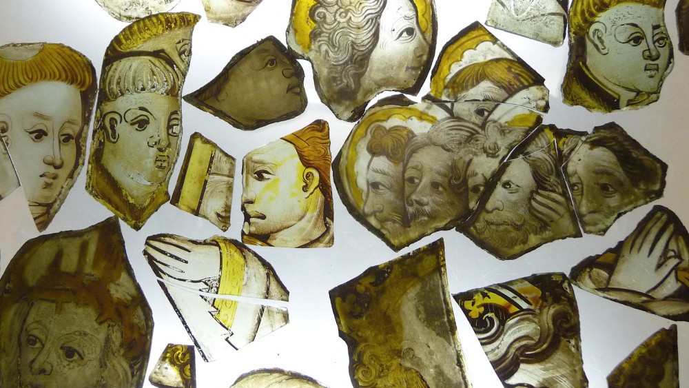 Fragments of medieval glass